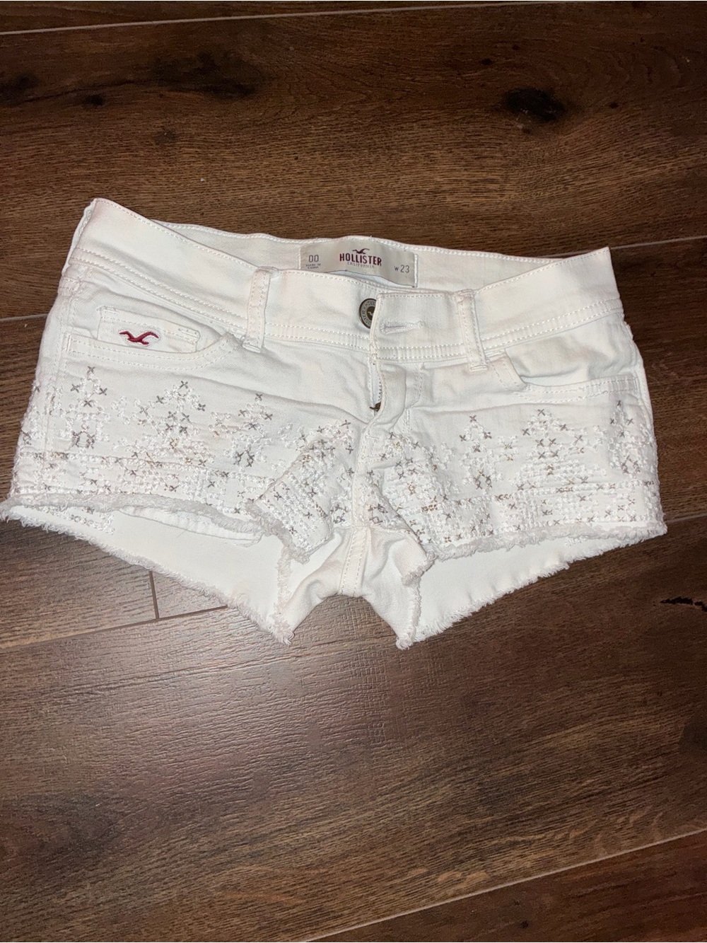 Hollister Y2K White Low Rise Lace Embroidered Denim Shorts 00